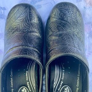 Easyworks Slip resistant nursing/kitchen shoe 8/8.5